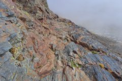 Ascent to Pico Salvaguardia, metal support