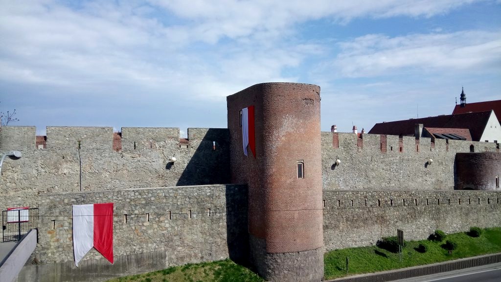 Medieval fortification (Mestské hradby), Staromestská