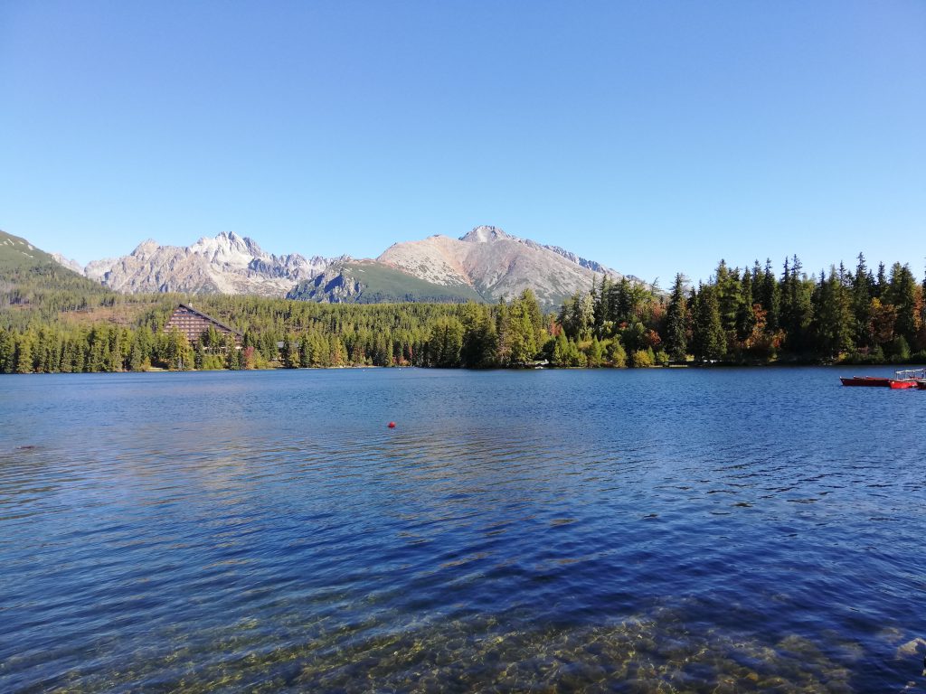 Štrbské pleso, photo taken from the south bank; that scenery is probably the most photographed in the whole High Tatras