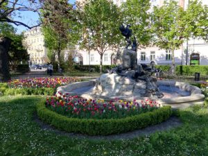 Tulips and a fountain near Šafárikovo námestie