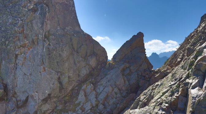 Traversing Priečne sedlo (High Tatras)