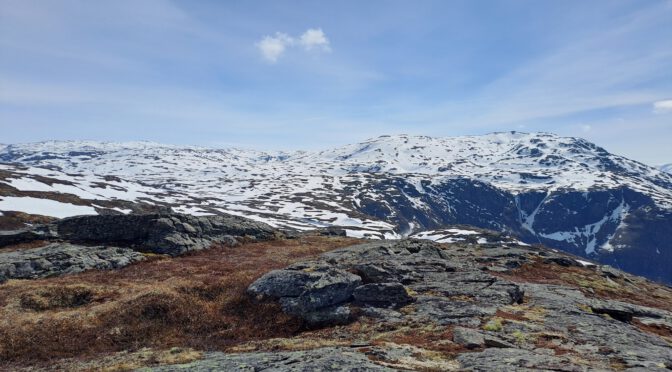 Ascent to Nosi (Hardangervidda nasjonalpark)